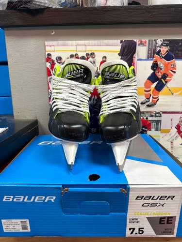 Senior New Bauer GSX Hockey Goalie Skates wide width 7.5 EE