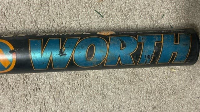 Used 2017 Worth Composite Legit Bat (-7) 27 oz 34"