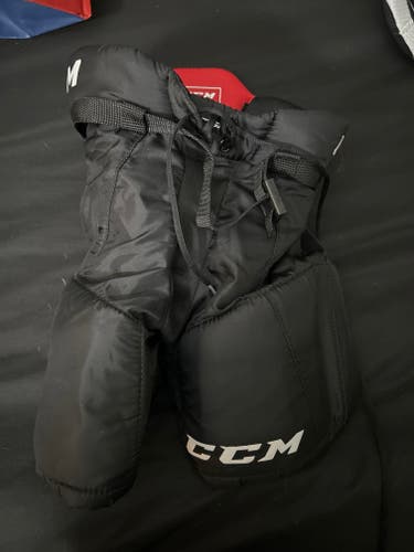 Youth Used Small CCM HP35 Hockey Pants