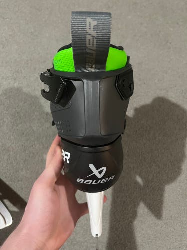 Used Bauer  8 Konekt Hockey Goalie Skates