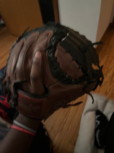 Catcher's 33" Pro Lite Series Baseball Glove