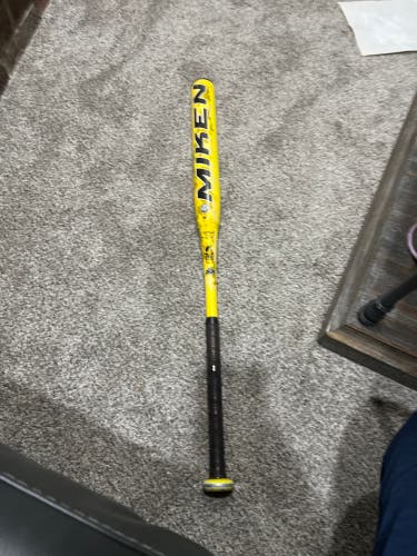 Used Miken Maniac 34" Drop 7 Slow pitch Softball Bats