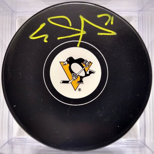 EVGENI MALKIN Pittsburgh Penguins AUTOGRAPHED Signed NHL Hockey Puck Yellow