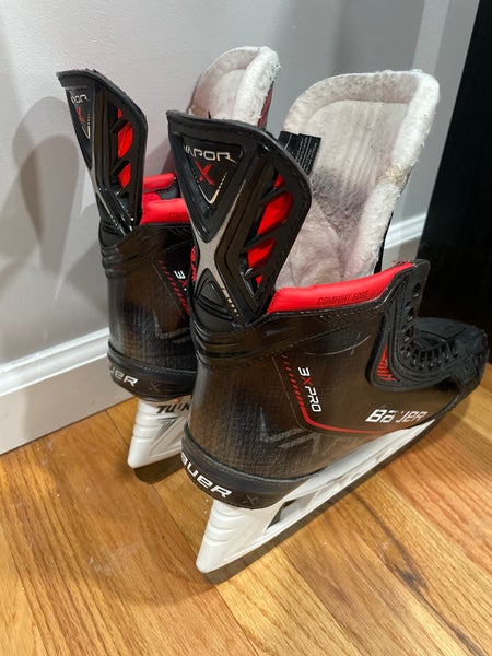 NAME YOUR PRICE! Senior Bauer Extra Wide Width 6.5 Vapor 3X Pro Hockey Skates