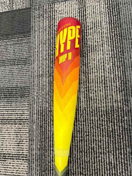 Used USSSA Certified 2023 Easton Composite Hype Fire Bat (-10) 17 oz 27"