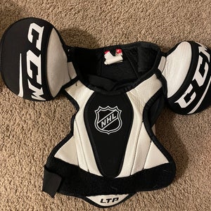 Used Medium CCM LTP Shoulder Pads