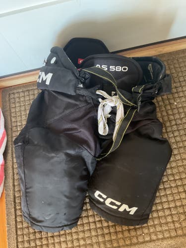 Junior Used Medium CCM Tacks AS 580 Hockey Pants