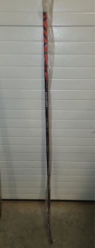 New Intermediate Right Handed P88M Pro Stock Vapor FlyLite Hockey Stick