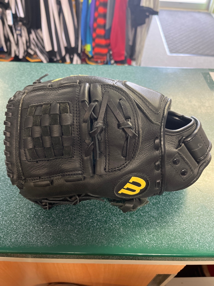 Wilson A640 Softball Glove New! 12” Left hand throw