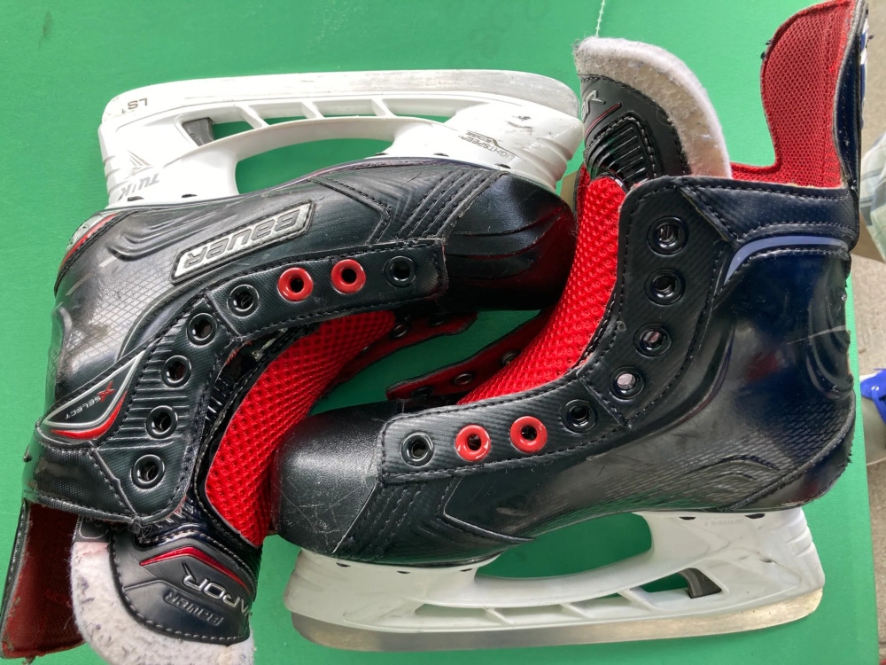 Junior Used Bauer Vapor X Select Hockey Skates D&R (Regular) 1.5