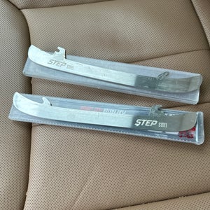 Step Steel XS Runners 221mm (for CCM Size 2 or 2.5)