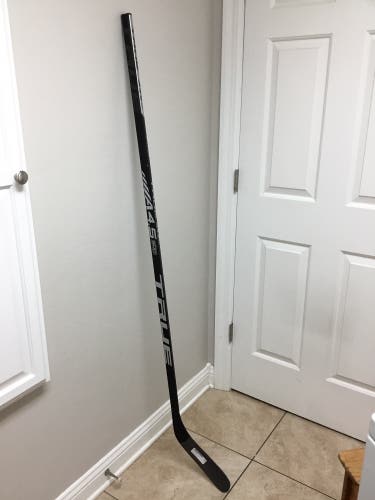 True A4.5 SBP sr 95 left MC Hockey stick