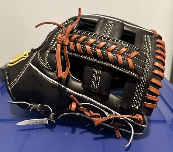 Wilson Staff TEDDY BEAR LOGO Baseball Glove: *READ: PROFESSIONAL SHAPING* Black Kip 11.5" NWT