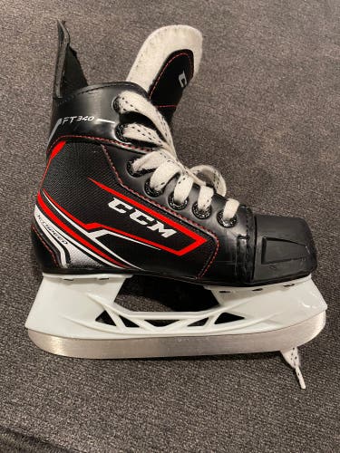 Youth CCM 11 JetSpeed FT340 Hockey Skates