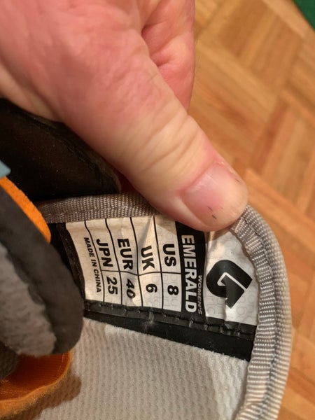 (Women's 8.0) Burton Emerald Snowboard Boots