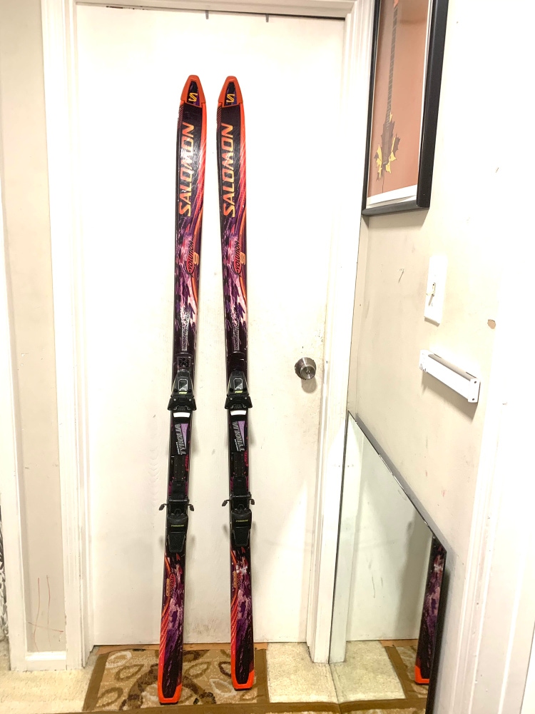salomon evolution skis