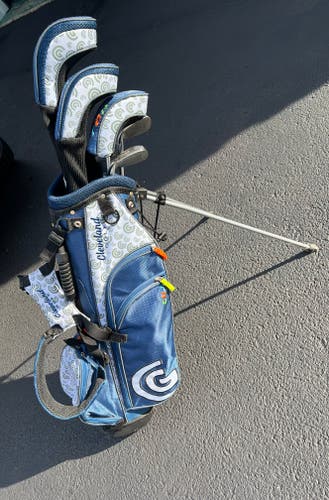 Youth Golf Clubs - Right Handed (Full Set) 7 Pieces