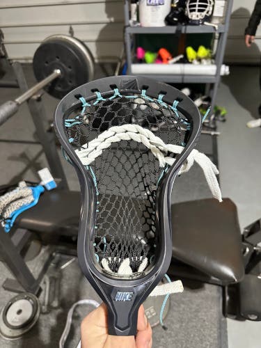 Used Attack & Midfield Strung Lakota 3 Head