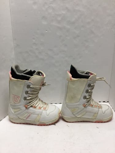 8 Burton Casa snowboard boots