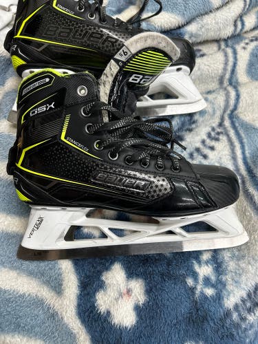 Used Bauer Regular Width  9.5 GSX Hockey Goalie Skates