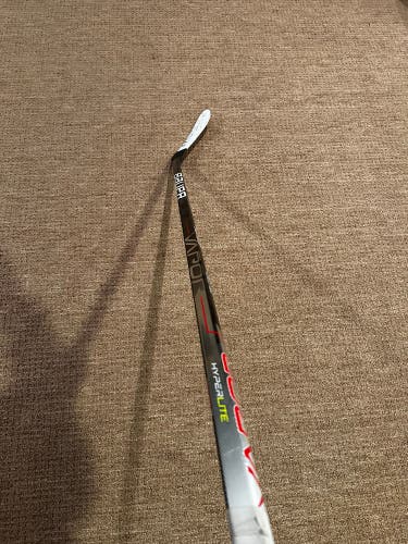 77 Flex Right Handed P28 Hyperlite