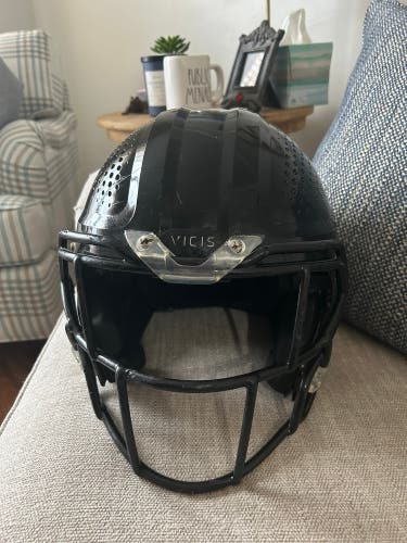 Vicis Zero 2 Football Helmet-size: Medium