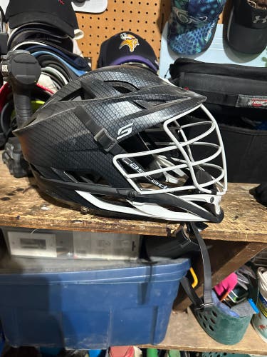 Cascade S Carbon Fiber Helmet