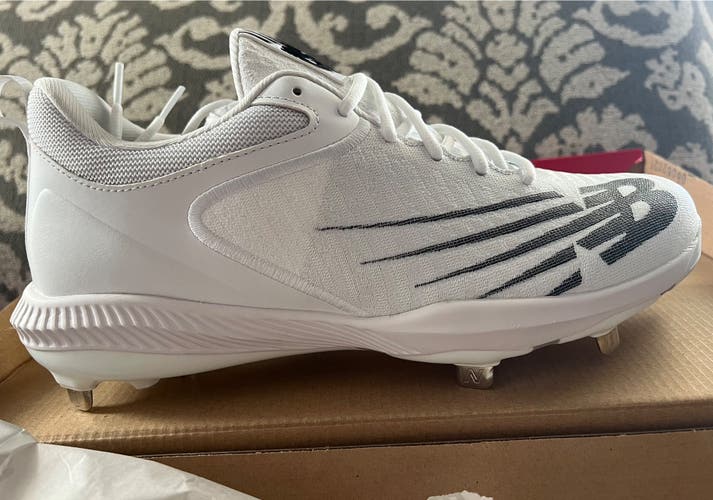 White Men's Metal Low Top 4040v6