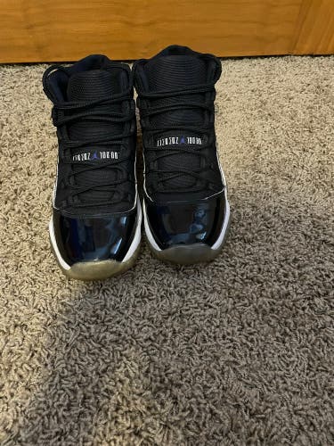 Kid's Size 5.5 (Women's 6.5) Air Jordan 11 Shoes