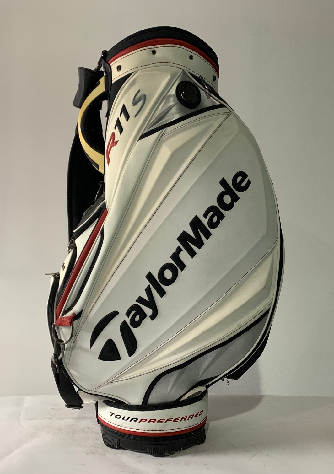 TaylorMade R11S Staff Bag White 6-Way Divide Single Strap Golf Bag 8" x 9.5"