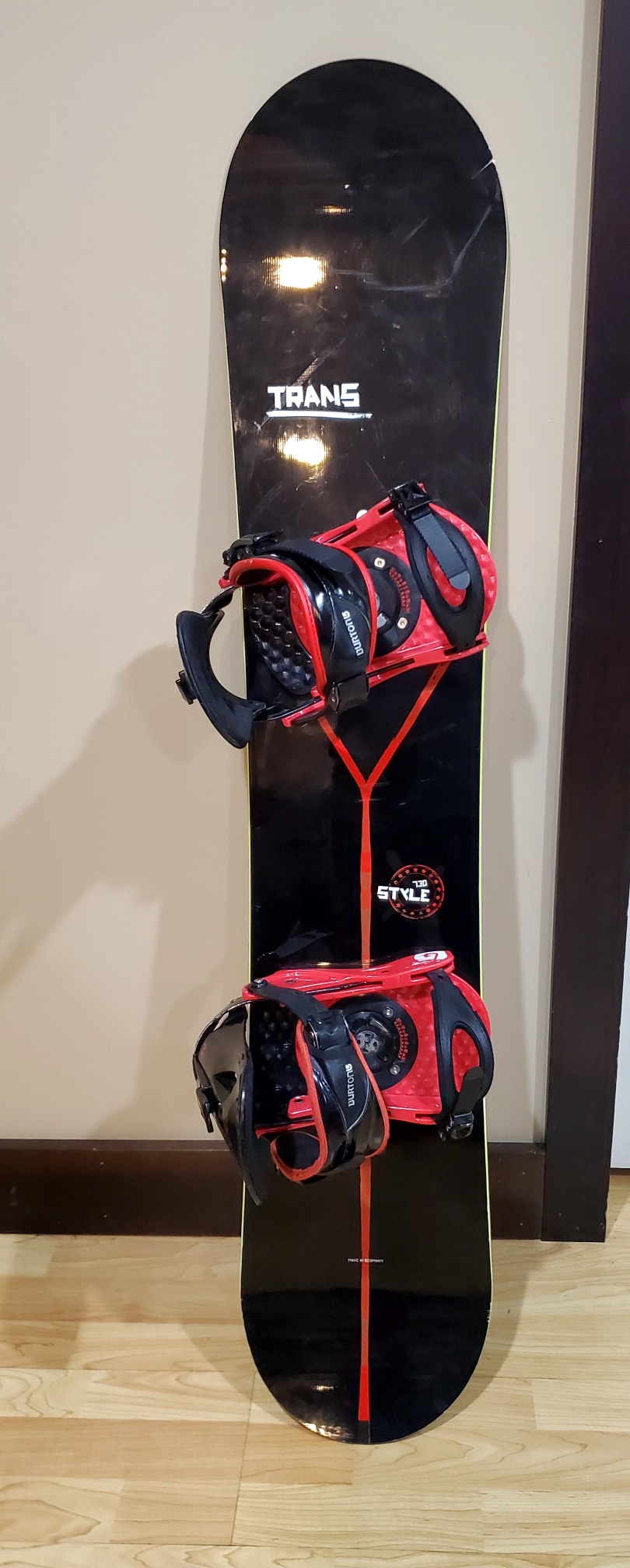 Used Kid's Snowboard Trans 130cm With Bindings Burton medium adjustable True Twin flat board.