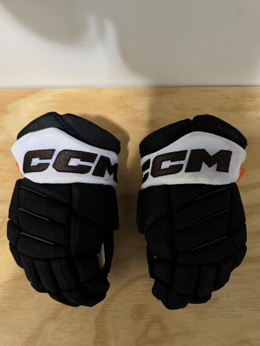 Used ccm hgpjs Philadelphia Flyers gloves size 13