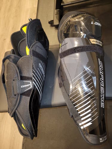 Senior Used Bauer Supreme comp 16" Shin Pads