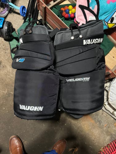 Like New XL Vaughn Pro Stock Velocity V9 Pro Hockey Goalie Pants
