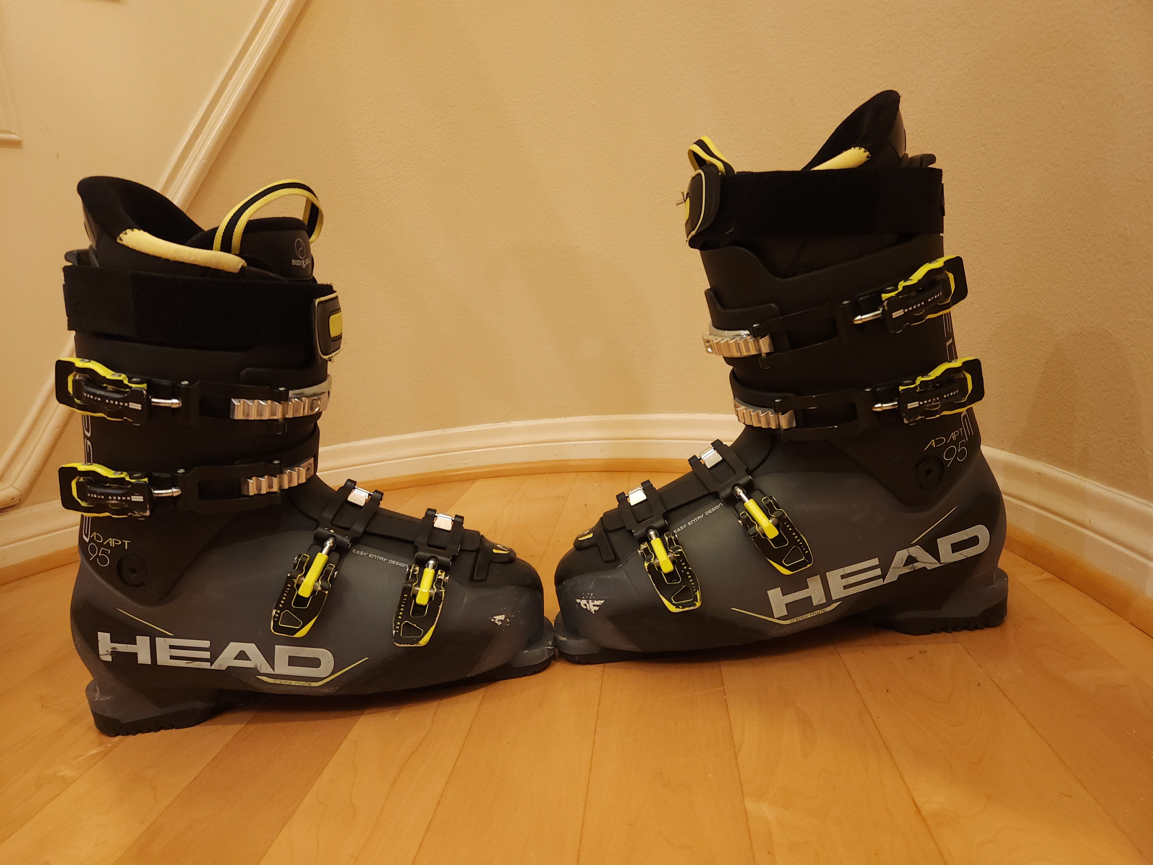 Head Edge Adapt 95 Men\'s Ski Boot- Like New 7ed2fab7f931b129_original.jpeg main image 4