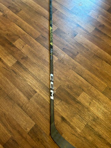 Senior Left Hand P92 Super Tacks AS-V Pro Hockey Stick