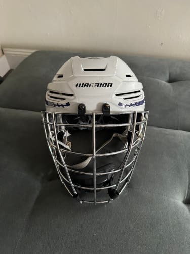 Box Lacrosse Helmet