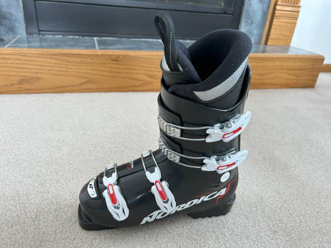 Nordica Dobermann GPTJ Junior Ski Boots