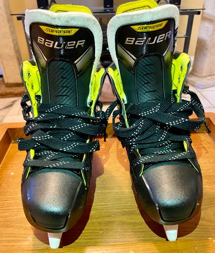 Senior Used Bauer Supreme 3S Hockey Skates 7.5