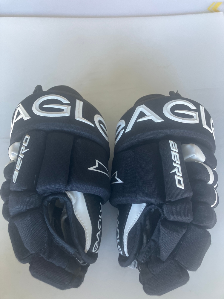 Eagle Aero Hockey gloves 10”