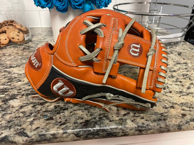 Infield 11.75" A2000 1787 Baseball Glove