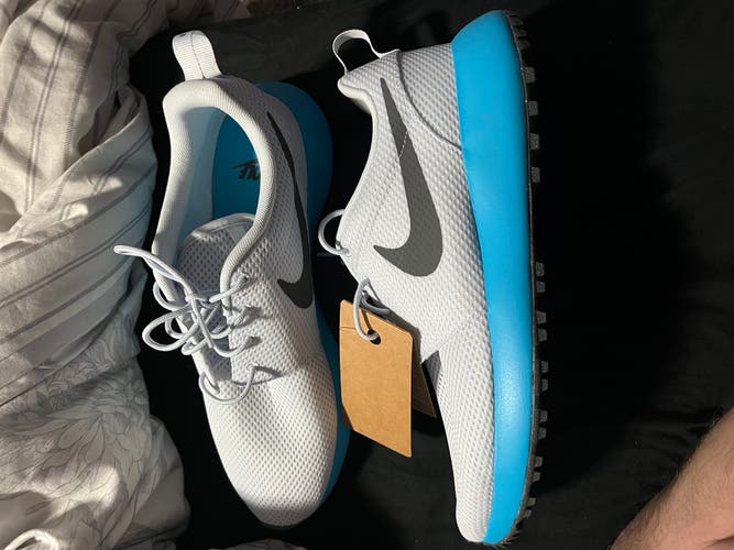 Men's Size 10 Nike Roshe G Golf Shoes