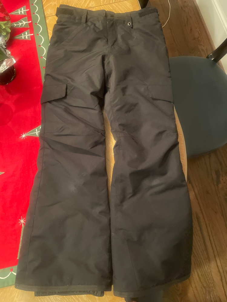 686 youth large black snow pant.