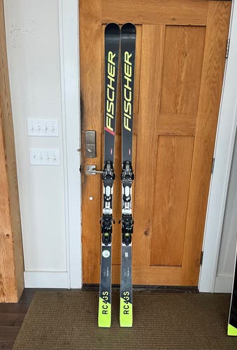Used 193 cm 2022 Racing With Bindings Max Din 18 RC4 World Cup GS Skis