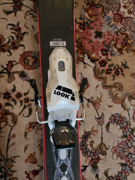 Rossignol Black Ops Smasher Ski & Look Xpress 10 GW Bindings 2022