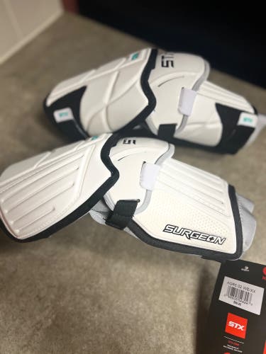 New Medium STX Surgeon 500 Arm Pads