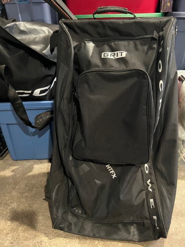 LOCAL PICKUP ONLY (PHILADELPHIA, PA) GRIT HTFX Hockey tower bags