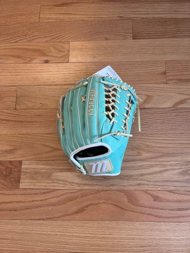 New 2024 Marucci Palmetto Series RHT 12.5” Softball Glove