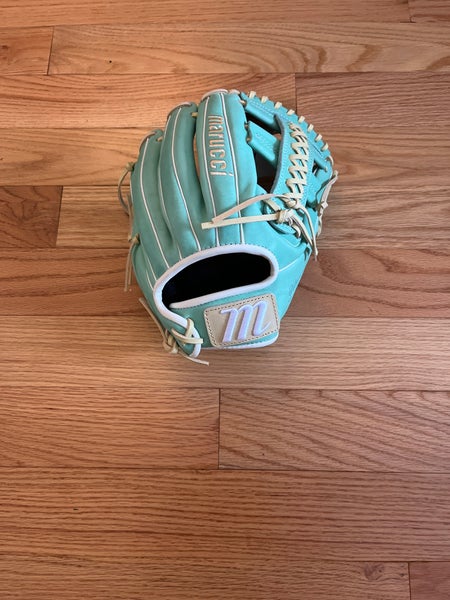 New 2024 Marucci Palmetto Series RHT 12” Softball Glove