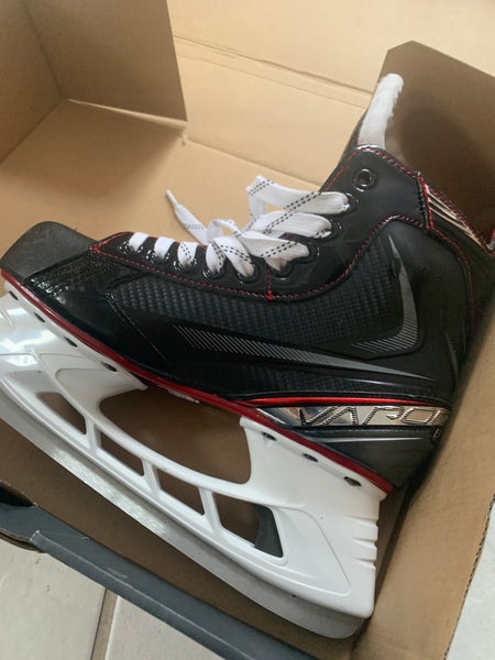 Used One time Senior Bauer Vapor X2.7 Hockey Skates 7